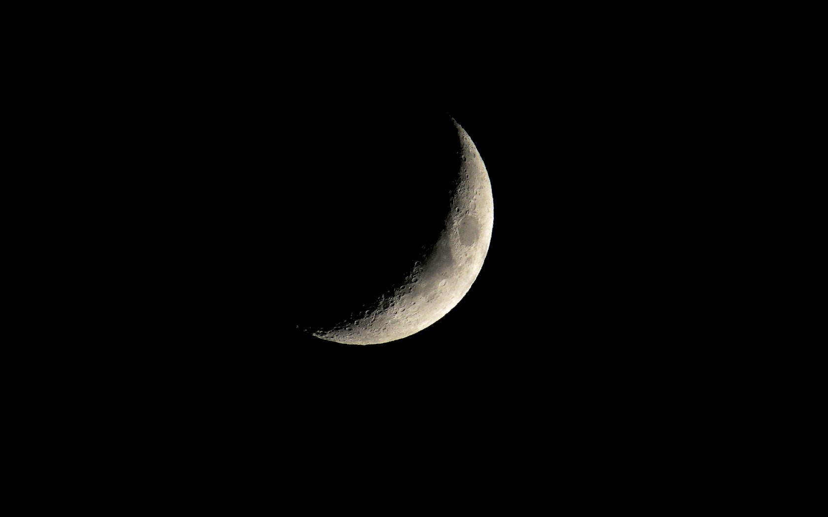 Luna di oggi con stativo